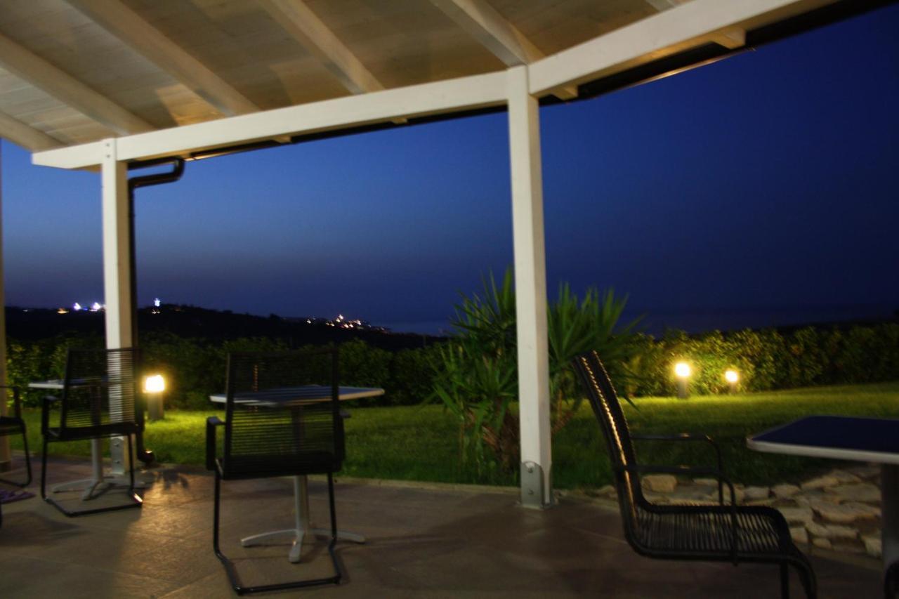 Colle Selvotta Bed & Breakfast Vasto Exterior photo